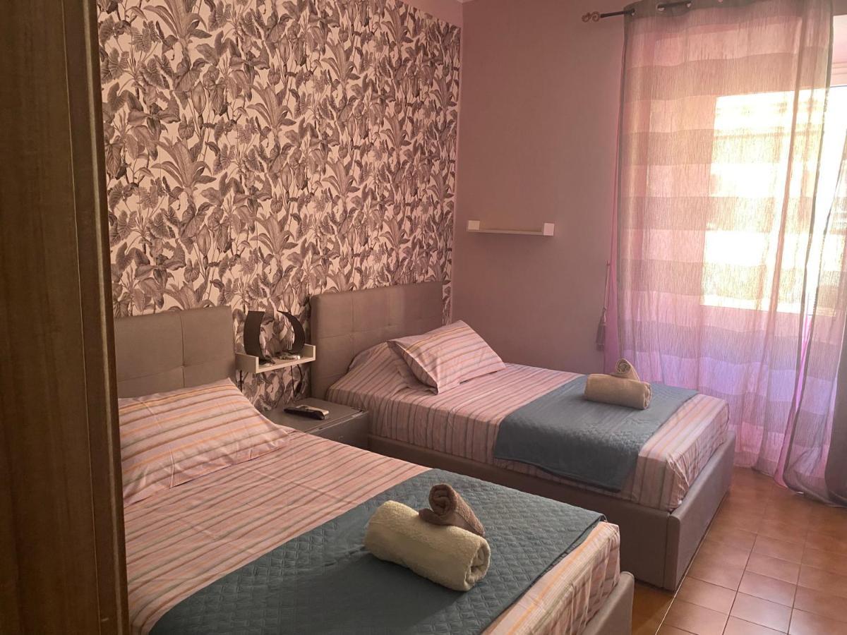 Cozy Apartment 2Bedroom In Center Of Rome Bagian luar foto